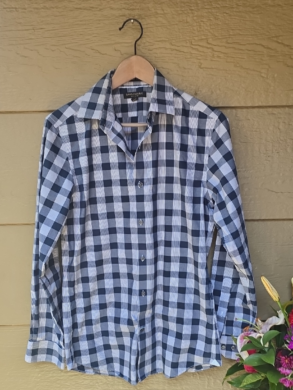 Banana Republic Blue Plaid Long Sleeve No Iron Dress Shirt Small S